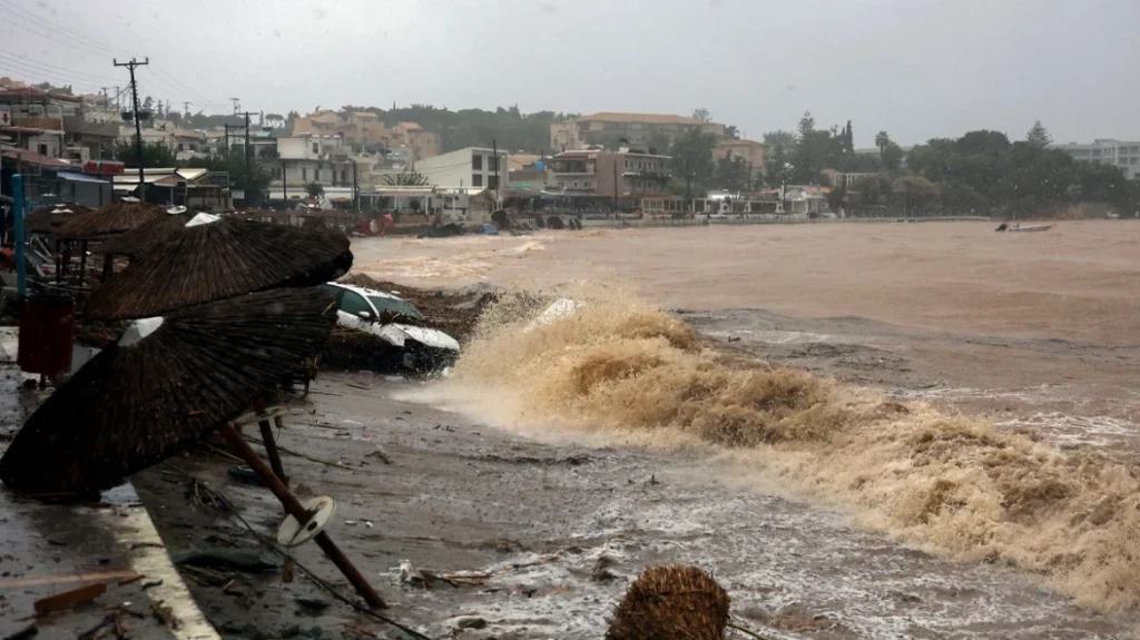 Κρήτη: Εντοπίστηκε στη θάλασσα η σορός της 49χρονης αγνοούμενης – Ο σύζυγος της βούτηξε για να την αναγνωρίσει