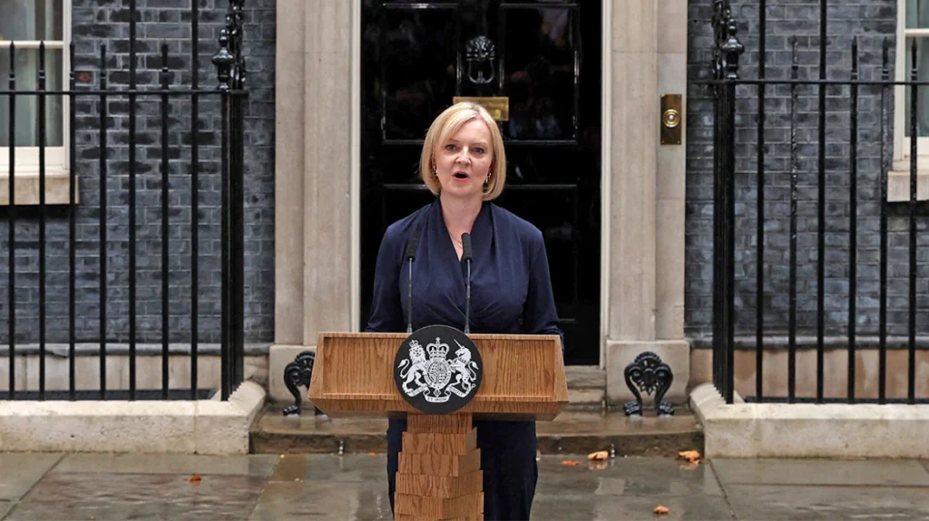 Βρετανία: Παραιτήθηκε η Λιζ Τρας – Την επόμενη εβδομάδα ο νέος πρωθυπουργός
