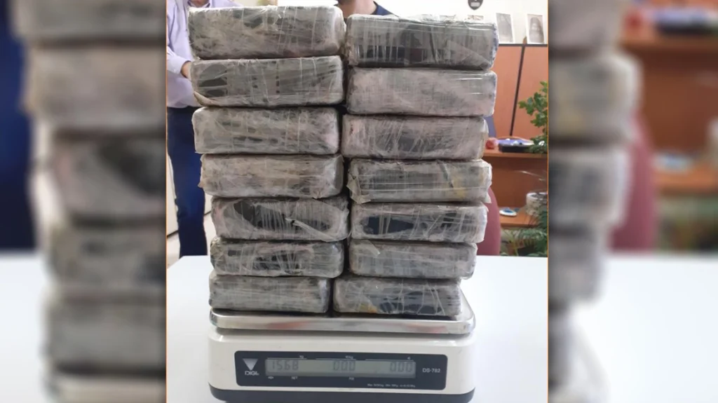 ΑΑΔΕ – Νέα αποκάλυψη: Οι μπανάνες από την Κόστα Ρίκα έκρυβαν 16 κιλά κοκαΐνη (εικόνες&video)