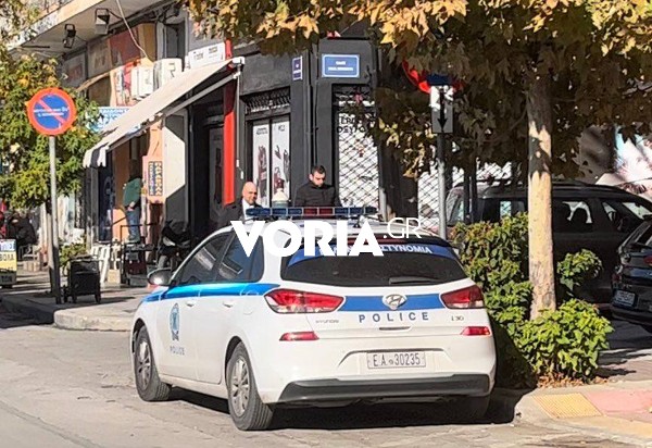 Θεσσαλονίκη: Παραδόθηκε ο 26χρονος οδηγός που παρέσυρε την 21χρονη και την εγκατέλειψε (video)