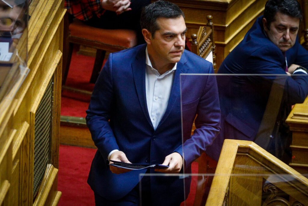 Άγρια κόντρα στη Βουλή μεταξύ Μητσοτάκη –Τσίπρα:  “Είστε ψεύτης” –  “Δεν απάντησε γιατί έθεσα ζήτημα παραίτησης του” (video)