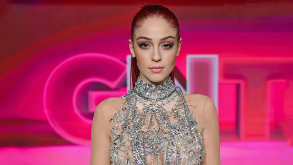 Αλεξία Τράικο: Η 19χρονη από την Αλβανία που κατέκτησε τον τίτλο του GNTM 5 (video)