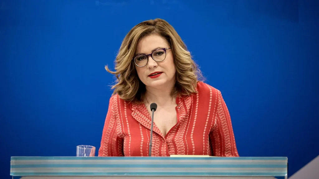 Μαρία Σπυράκη: Αναστέλλεται η κομματική της ιδιότητα με απόφαση Μητσοτάκη – Δεν θα είναι υποψήφια βουλευτής της ΝΔ