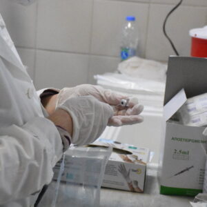 Τα ευρήματα των ελέγχων σε ιατρικά κέντρα: Συσκευές βιοσυντονισμού και υπηρεσίες «κβαντικής βιοανάδρασης» για τη διαπίστωση πηγών στρές ,  υαλουρονικά, fillers και εξωσώματα σε ιατρείο βιοπαθολόγου