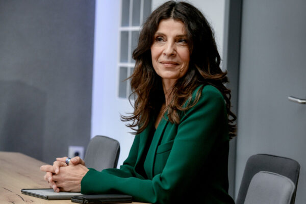 Πόπη Τσαπανίδου: «Βρίσκεται ο Μητσοτάκης σε υπόγεια συνεννόηση με τον Κανελλόπουλο; Περιμένουμε ξεκάθαρες απαντήσεις»