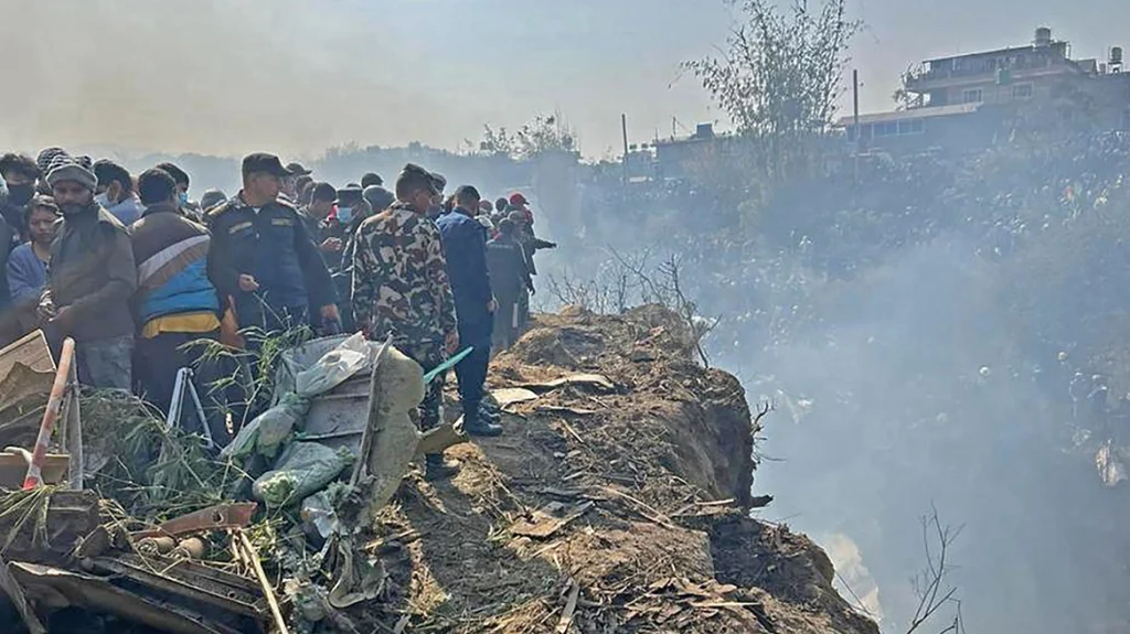 Νεπάλ: Tουλάχιστον 40 νεκροί από συντριβή αεροσκάφους