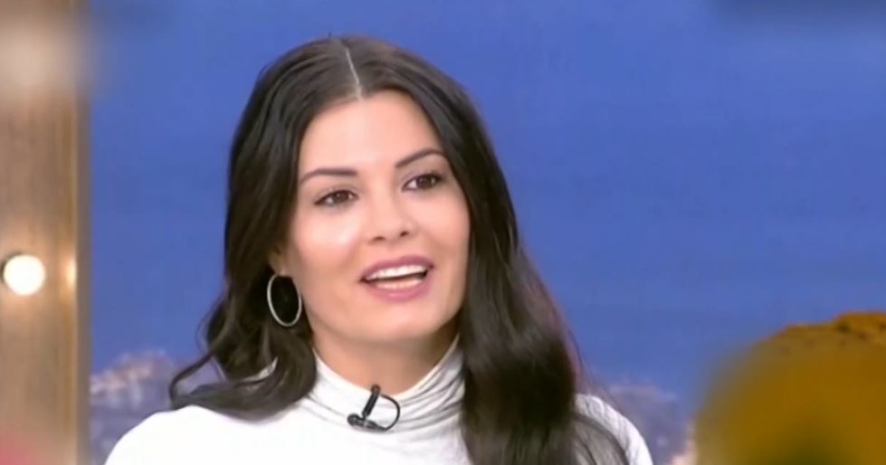 Μαρία Κορινθίου: «Διαγνώστηκα με φλεβική ανεπάρκεια – Κατά τη διάρκεια της επέμβασης βρέθηκε ανεύρυσμα» (video)