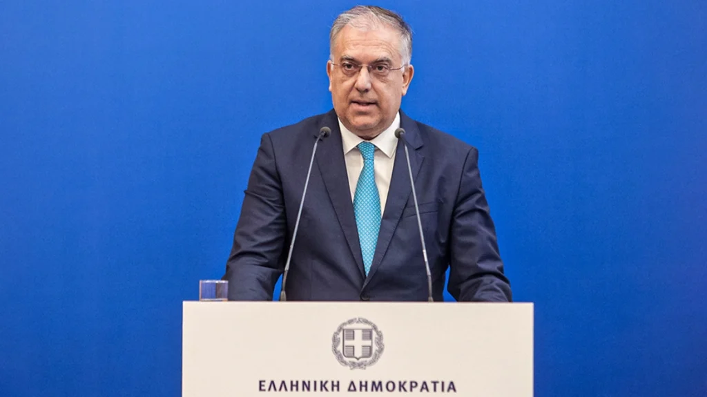 Θεοδωρικάκος: Συκοφαντίες απόστρατων για τον γιό μου – Καταθέτω μήνυση (video)