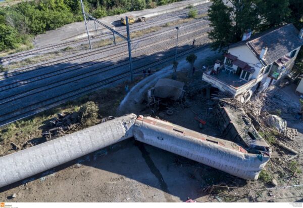 Τέμπη: Mε παρέμβαση Ντογιάκου ανοίγει ξανά η υπόθεση του εκτροχιασμού αμαξοστοιχίας στο Άδενδρο