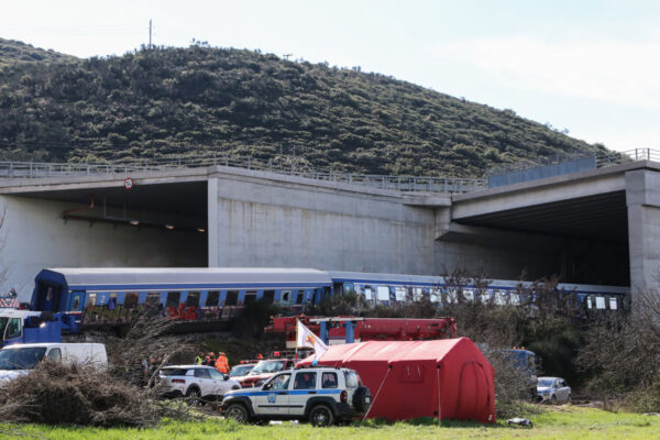 Λάρισα: Αναβλήθηκε για τις 30 Οκτωβρίου η δίκη για το αλαλούμ με τα  βίντεο από το δυστύχημα των Τεμπών (βίντεο)