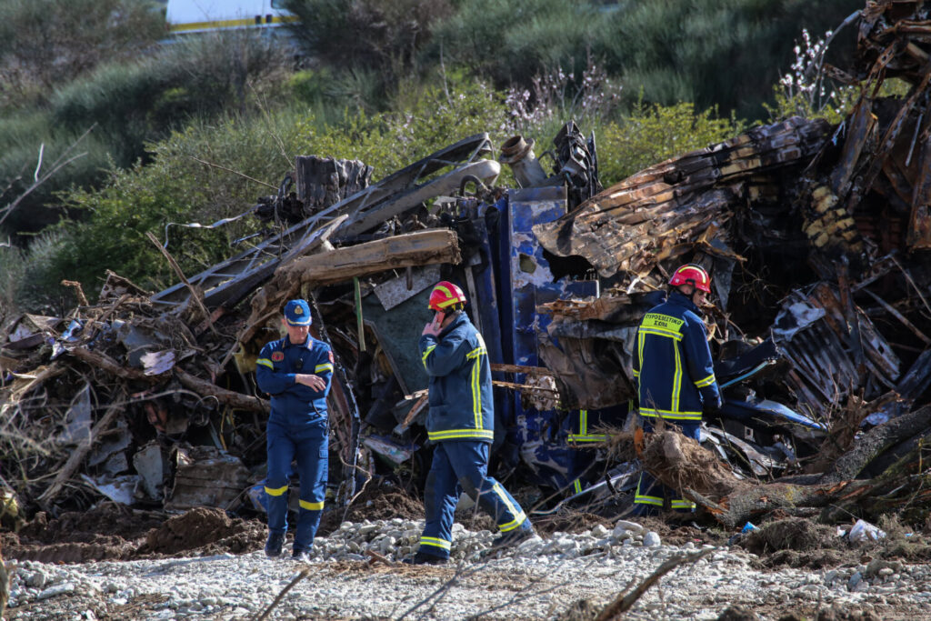 Τραγωδία στα Τέμπη: Συγκλονίζει ο πατέρας του άτυχου μηχανοδηγού της εμπορικής αμαξοστοιχίας – To παράπονο του (video)