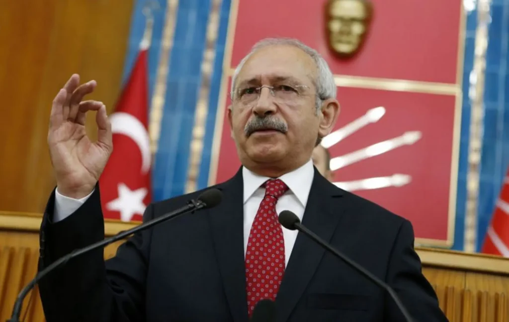 Ο Κεμάλ Κιλιτσντάρογλου επίσημα αντίπαλος του Ερντογάν στις τουρκικές εκλογές – Συμφώνησε η Ακσενέρ