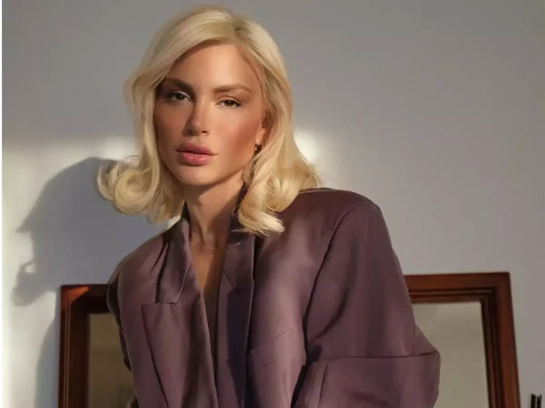 Αλεξάνδρα Παναγιώταρου: “Στα social με φλερτάρουν περισσότερο γυναίκες και είναι χειρότερες από τους άντρες με αυτά που γράφουν” (βίντεο)