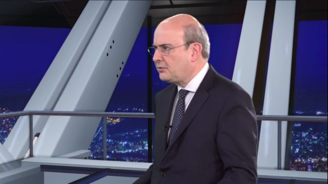 Χατζηδάκης: «Ο κατώτατος μισθός δε θα φτάσει τα 800 ευρώ» – «Στον ΟΣΕ δεν τα καταφέραμε είναι προβληματικός»
