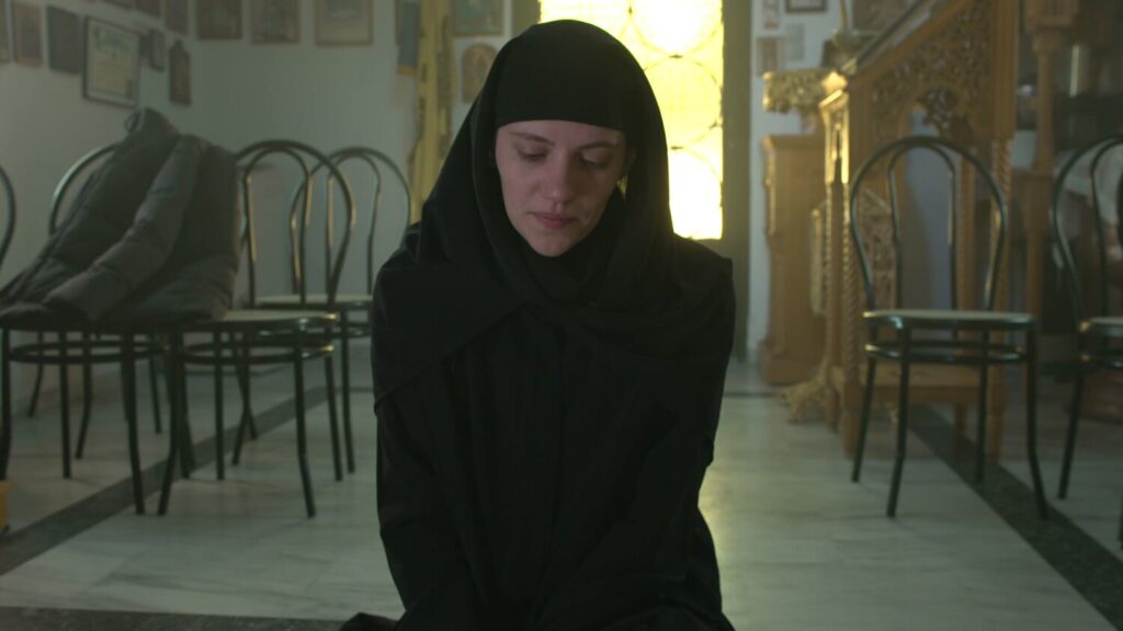 «Μαύρο Ρόδο»: Ο Γεράσιμος εξαφανίζεται, η Ελισάβετ φεύγει από το μοναστήρι αλλά κάποιος την απειλεί με το μυστικό του της δολοφονίας  Διακοσάββα