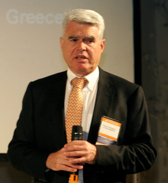 Πέθανε ο επιχειρηματίας Θεόδωρος Χαραγκιώνης  – Ήταν δημιουργός του Ελληνικού Μουσείου Αυτοκινήτου