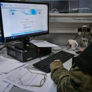 Φορολογικές δηλώσεις: Ξεκινά τη Δευτέρα η υποβολή – Μειώσεις τεκμηρίων και νέοι κωδικοί στο Ε1