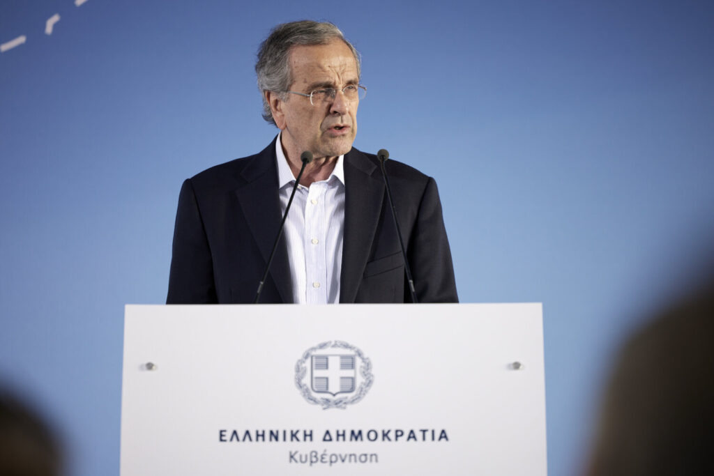 «Ξαναχτύπησε» ο Σαμαράς για ομόφυλα ζευγάρια: «Λέμε στον ελληνικό λαό να μην απέχει και ταυτόχρονα στους βουλευτές και τους υπουργούς να απέχουν;» (video)