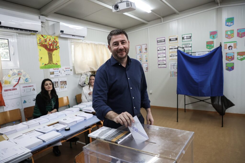 Ν. Ανδρουλάκης: «Καλώ τους πολίτες να γυρίσουν την πλάτη στους ικέτες των ψήφων της Χρυσής Αυγής”