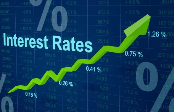 Κατατέθηκε το Ελληνικό Πρόγραμμα Σταθερότητας 2023-2026: Τι προβλέπει για ανεργία, πληθωρισμό, ανάπτυξη