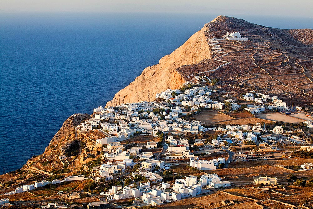 The Sun:  Σε αυτό το νησί να πάτε διακοπές στην Ελλάδα -Το νησί, μυστικό των ντόπιων