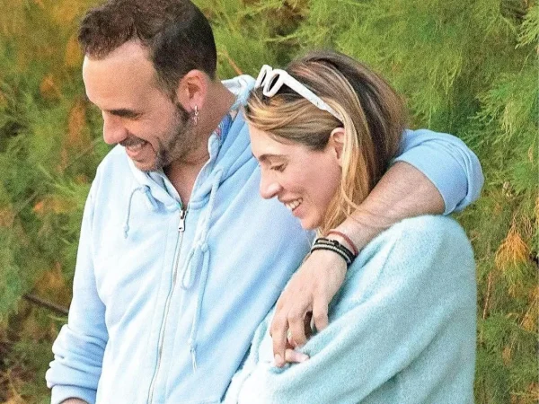 Πάνος Μουζουράκης – Μαριλού Κόζαρη: Αποκάλυψε το φύλο του δεύτερου παιδιού τους