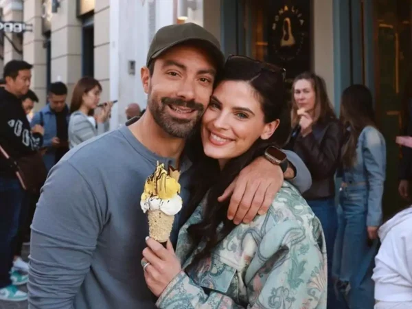 Σάκης Τανιμανίδης: Σχολιάζει την σέξι εμφάνιση της Χριστίνας Μπόμπα ενώ φεύγει για την έξοδό της! (Βίντεο)