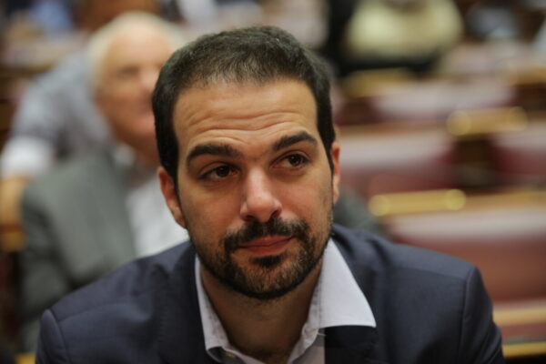 Γαβριήλ Σακελλαρίδης: «Δεν ενδιαφέρομαι για την ηγεσία του ΣΥΡΙΖΑ»