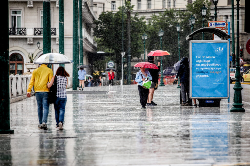 Έκτακτο δελτίο επιδείνωσης καιρού: Έρχονται βροχές, καταιγίδες και χαλάζι – Στη δίνη  της κακοκαιρίας και η Αττική