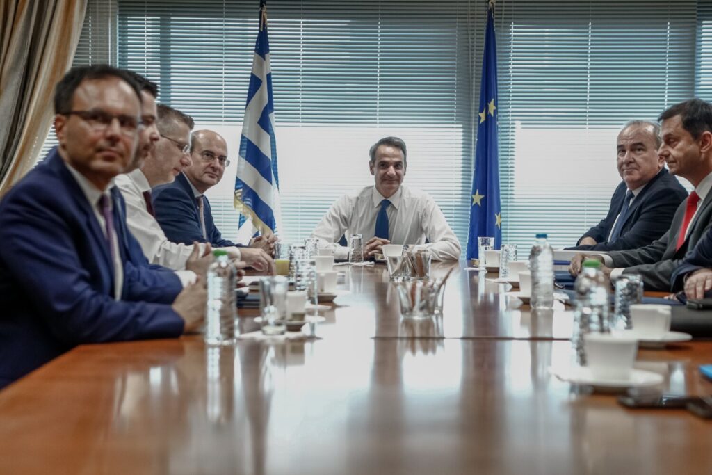 Τα 7+1 μέτρα που θα  περιλαμβάνει το πρώτο οικονομικό νομοσχέδιο της νέας κυβέρνησης