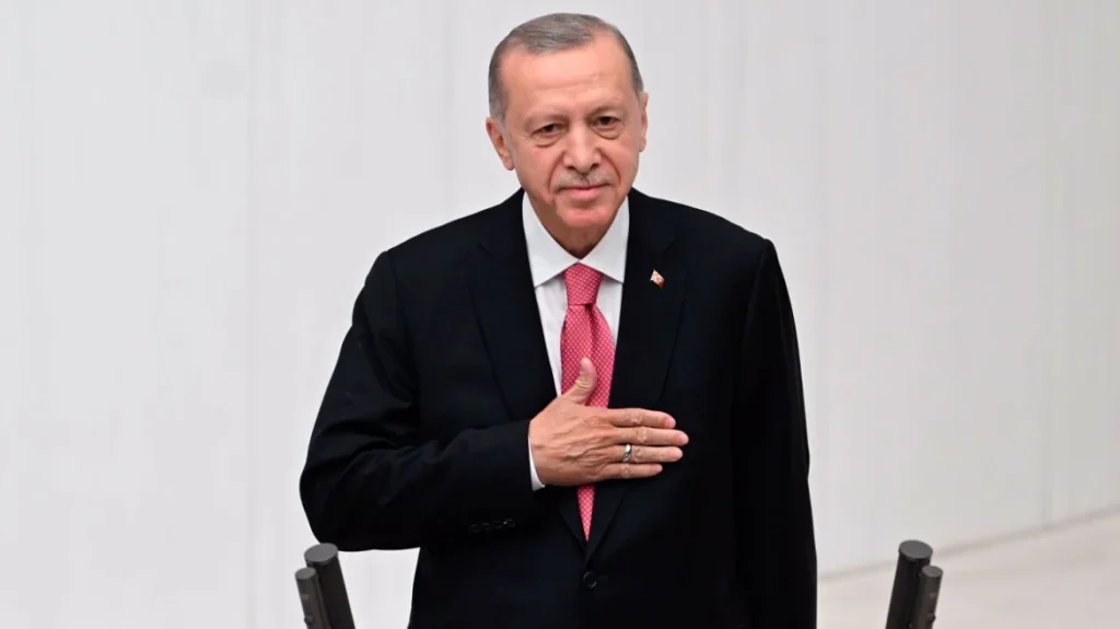 Ερντογάν για την επίθεση: Οι τρομοκράτες δεν θα πετύχουν ποτέ τους σκοπούς τους – Η Τουρκία δεν περιμένει τίποτα πλέον από την ΕΕ