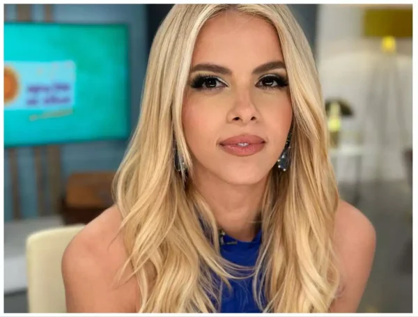 Τζένη Μελιτά: Aντίστροφη μέτρηση για το γάμο της – Το bachelorette  με τις φίλες της και οι …οδηγίες! (εικόνες&βίντεο)