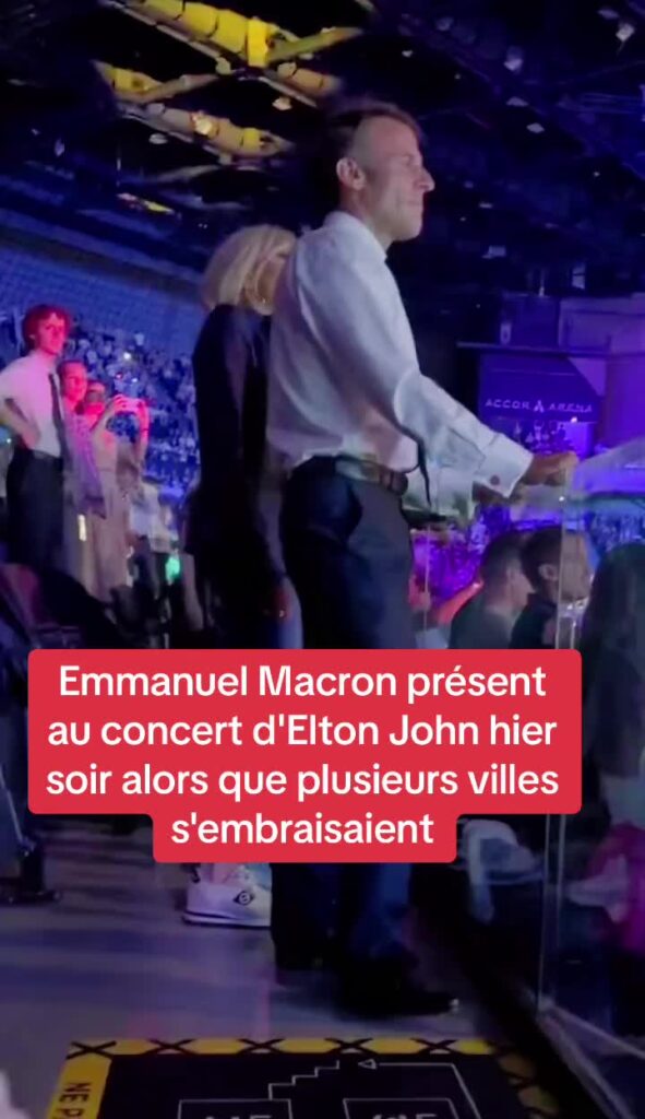 Γαλλία: Οργή για τον Μακρόν που χορεύει σε συναυλία του Έλτον Τζον ενώ η χώρα «φλέγεται» από τις διαδηλώσεις (video)