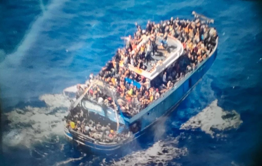 Ναυάγιο στην Πύλο: Το Λιμενικό διαψεύδει το BBC – «Το σκάφος διένυσε 30 ναυτικά μίλια από τον εντοπισμό μέχρι τη βύθισή του»