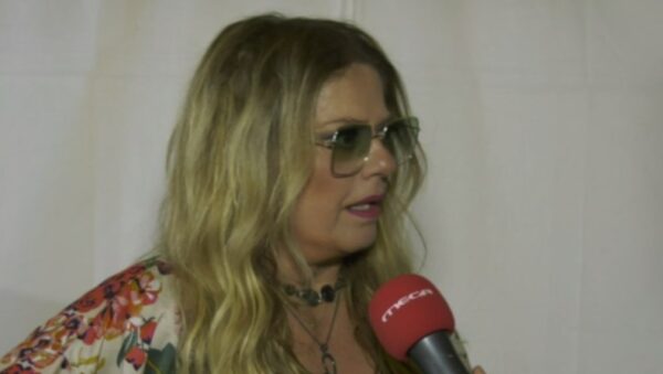 Tσαλιγοπούλου: «Λέω σε φίλους μου που είναι γκέϊ να το βροντοφωνάξουν και να μιλήσουν για αυτό» (video)