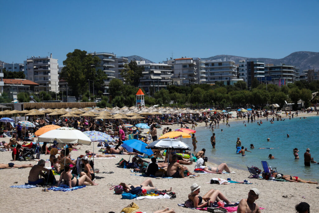 Καύσωνας Κλέων – meteo:  Επίπεδο επικινδυνότητας 3 σε Αθήνα, Θεσσαλονίκη και Λάρισα με θερμοκρασίες – «φωτιά»