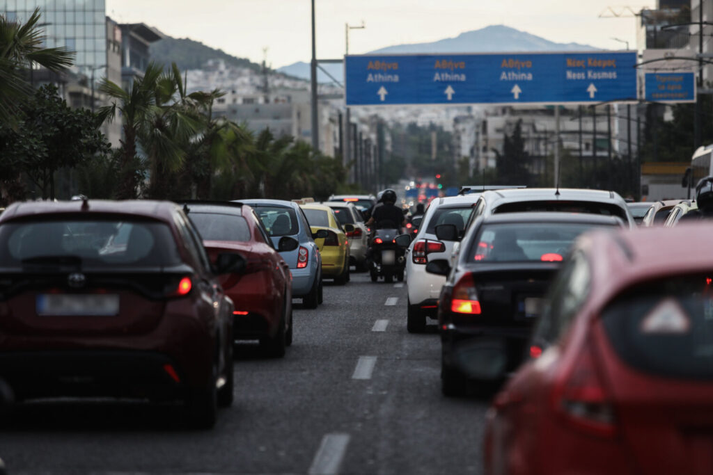 Ε.Ε: Τέλος στα διπλώματα οδήγησης για τους 70χρονους -Τι αλλάζει στις κατηγορίες και τις εξετάσεις