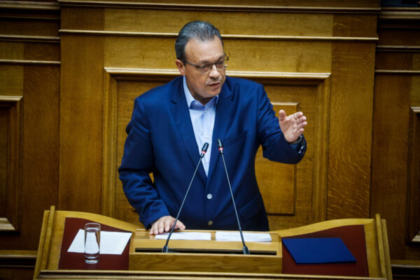 Φάμελλος Δεν ήταν νικηφόρα  για την κοινωνική πλειοψηφία η πρώτη θητεία της κυβέρνησης