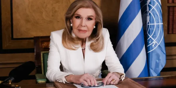 Μαριάννα Βαρδινογιάννη: Σε στενό οικογενειακό κύκλο η κηδεία και η ταφή της στο Α’ Νεκροταφείο