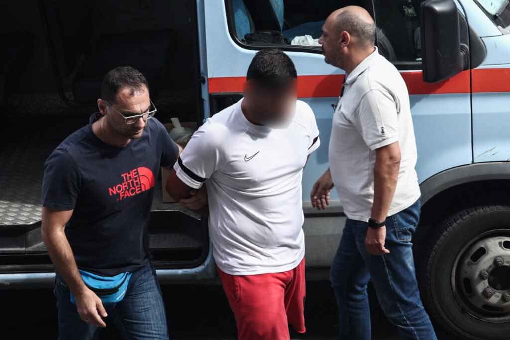 Θεσσαλονίκη: Προφυλακίστηκε ο διανομέας που γρονθοκόπησε και σκότωσε τον 50χρονο για μια παρατήρηση