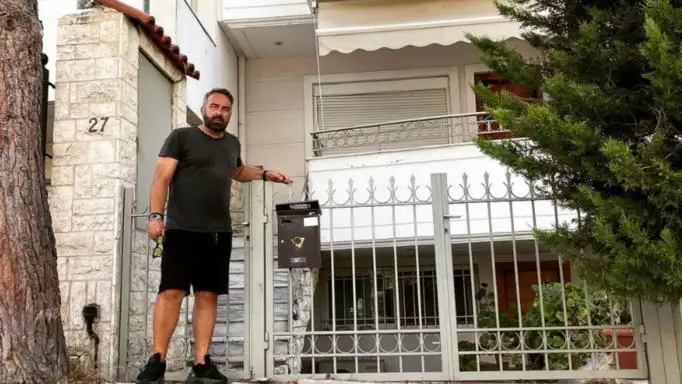 Γρηγόρης Γκουντάρας: Δύσκολες στιγμές για τον παρουσιαστή, αναγκάζεται να πουλήσει το σπίτι του