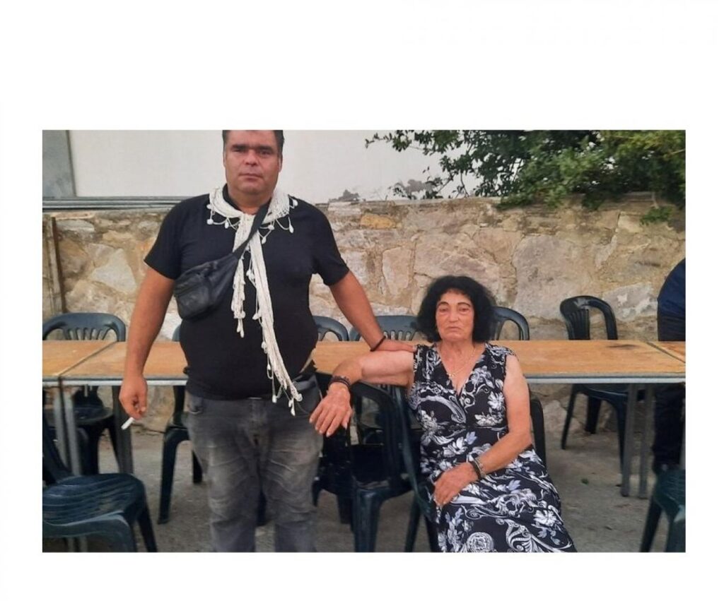 Κρήτη – Ο Έρως χρόνια δεν κοιτά: Η Παρασκιώ 82 ετών αρραβωνιάστηκε με τον 41χρονο Κωστή  (βίντεο)