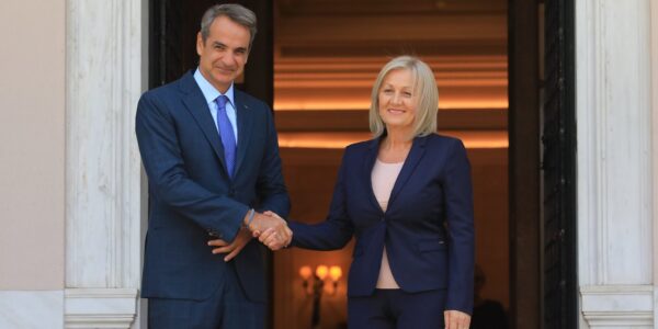 Συνάντηση Μητσοτάκη με την πρόεδρο του υπουργικού συμβουλίου της Βοσνίας – Ερζεγοβίνης – Τι συζήτησαν