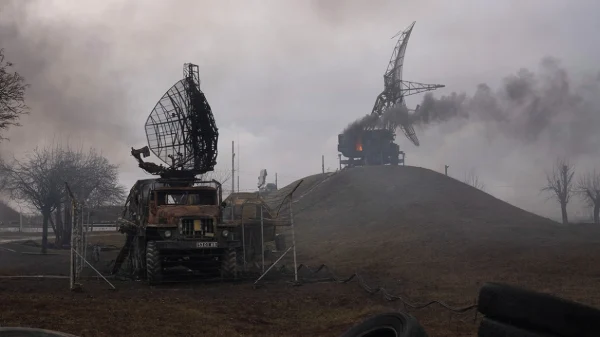 Πόλεμος στην Ουκρανία: Aντίποινα με μπαράζ επιθέσεων από τη Μόσχα – Πλήγματα σε γέφυρες στην Κριμαία από το Κίεβο