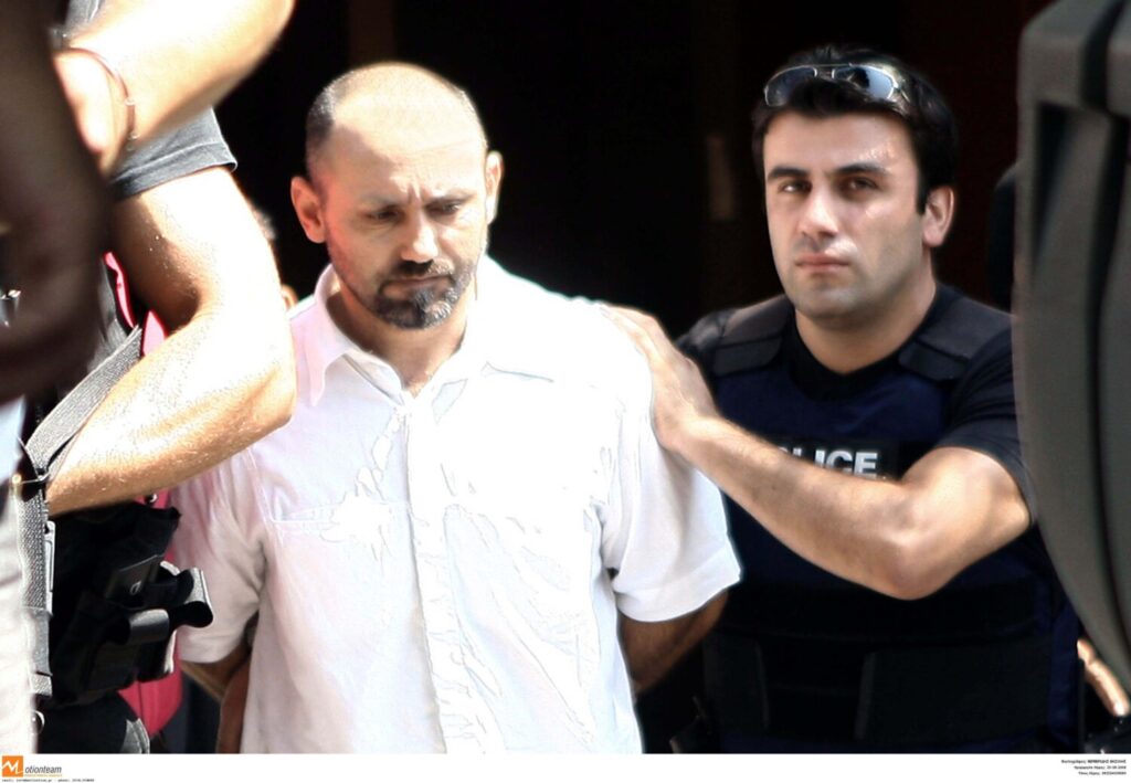 Ο Βασίλης Παλαιοκώστας: Η δράση του πιο καταζητούμενου ληστή γίνεται ταινία και πάει… Hollywood (video)