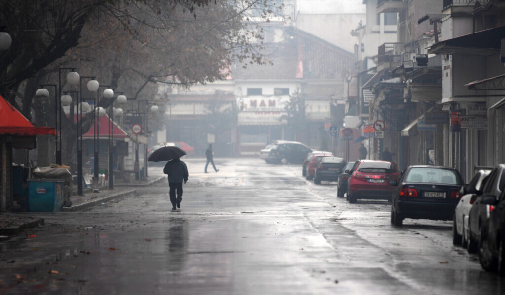 Πτώση της θερμοκρασίας, χιονοπτώσεις και θυελλώδεις άνεμοι το Σαββατοκύριακο