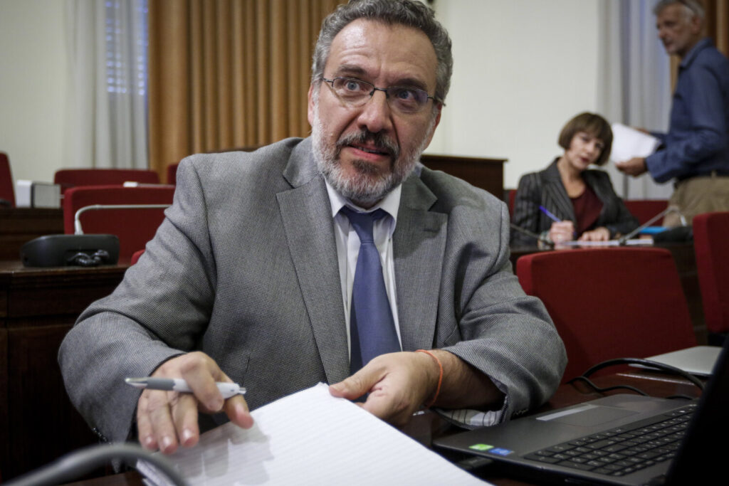 ΣΥΡΙΖΑ: «Δεν παραιτούμαι, θα τιμήσω την εμπιστοσύνη Τσίπρα», δηλώνει ο Όθωνας Ηλιόπουλος