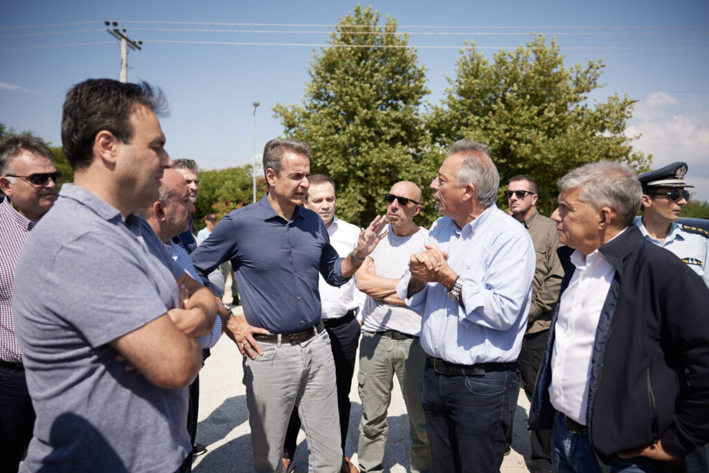 Μητσοτάκης από Καρδίτσα: Καταλαβαίνω το θυμό και την οργή, δεν κρύφτηκα ποτέ – Θα κάνουμε ό,τι είναι ανθρωπίνως δυνατό