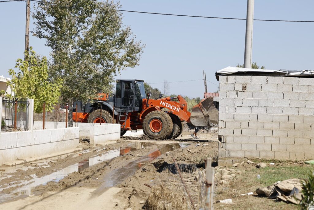 Θεσσαλία: Τηλεφωνική γραμμή ενημέρωσης για τους πληγέντες αγρότες και κτηνοτρόφους από την κακοκαιρία