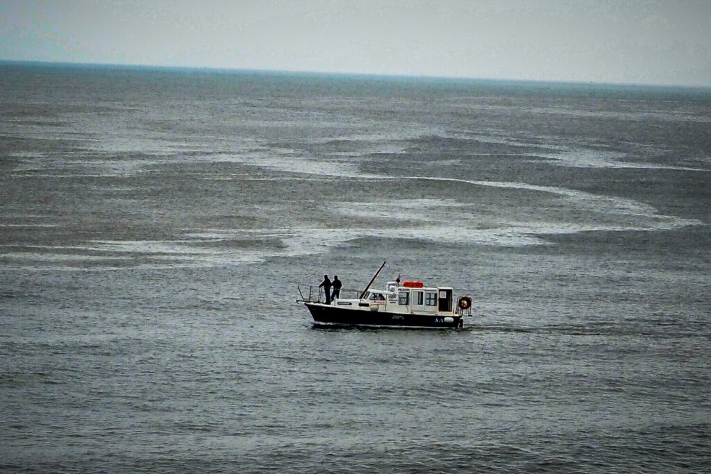 Nεκρός  σε βάθος 52 μέτρων εντοπίστηκε ο χειριστής του ελικοπτέρου που κατέπεσε στη θαλάσσια περιοχή της Εύβοιας